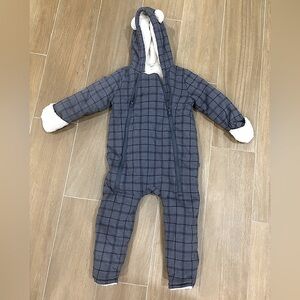One-piece lined winter suit for baby